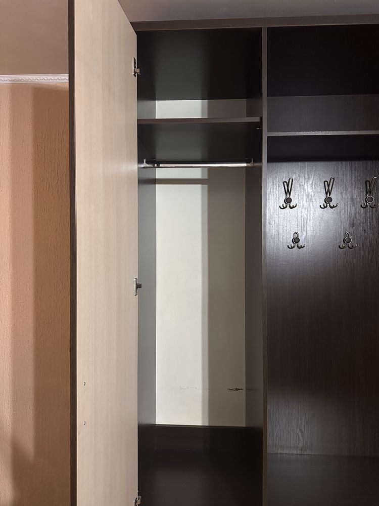 Прихожая стенка