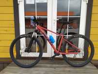 В продаже горные велосипед.Трейловые-MTB hardtail.Giant talon-2.20