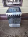 Продам газоваю плиту Zanussi