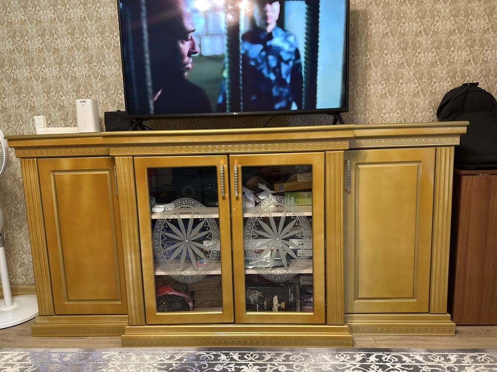 Продам Комод в хорошем состояний