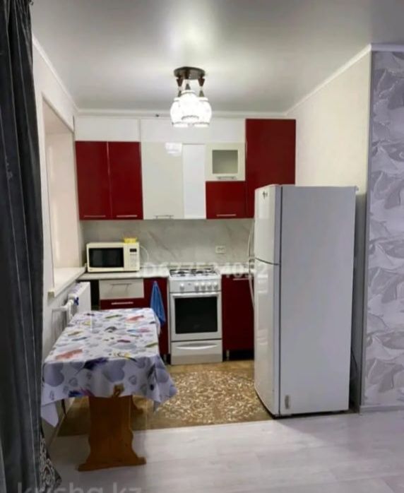 Сдаётся 1 ком квартира по суточно,по часам.