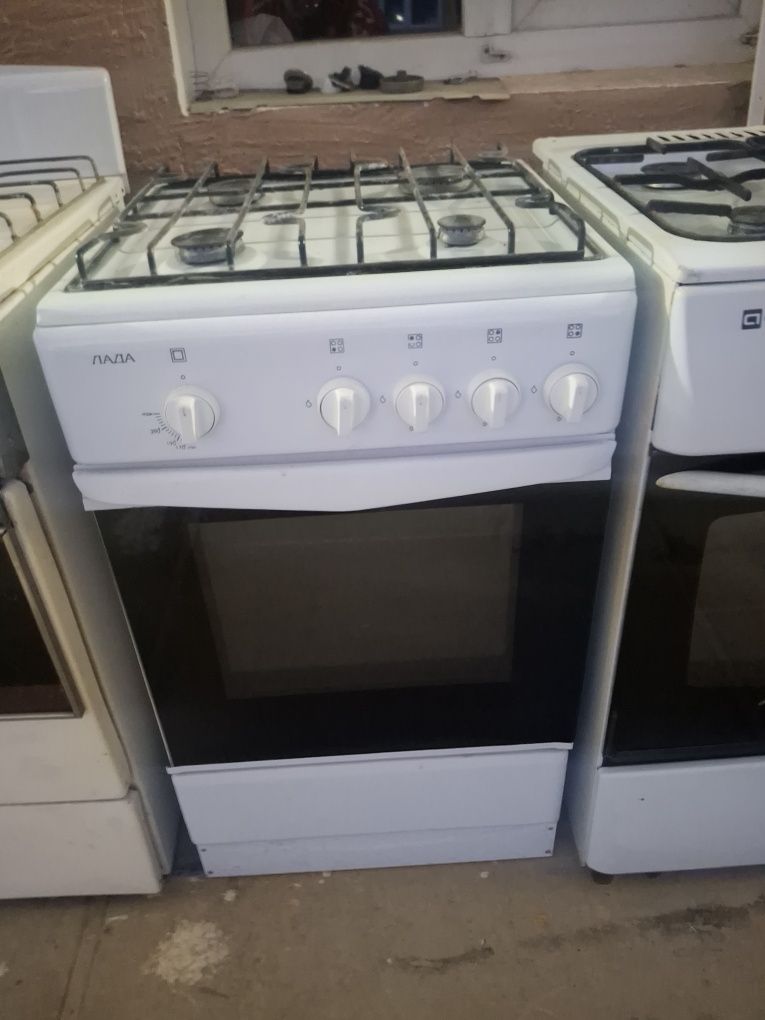 Продаётся газ плиты