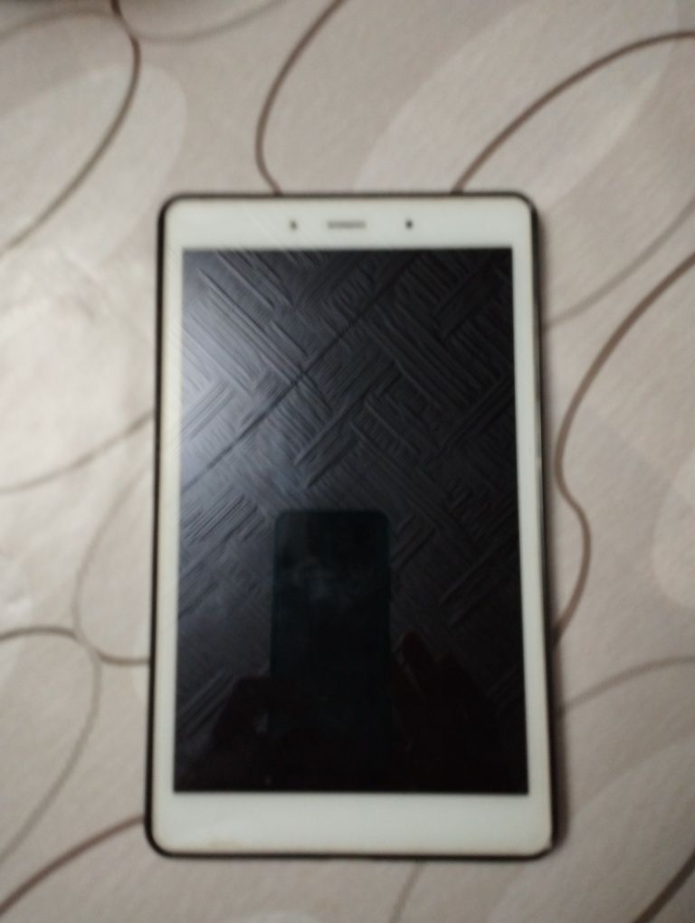 Планшет Samsung Galaxy Tab A