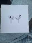 Продам AirPods Pro1 новые.
