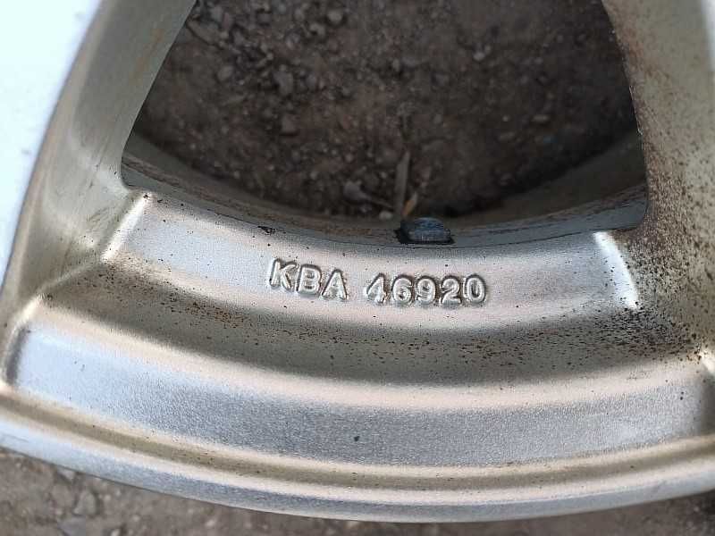 Продам оригинальные легкосплавные диски на автомашину Audi