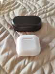 Bang & Olufsen Beoplay E8 Sport и airpods 4