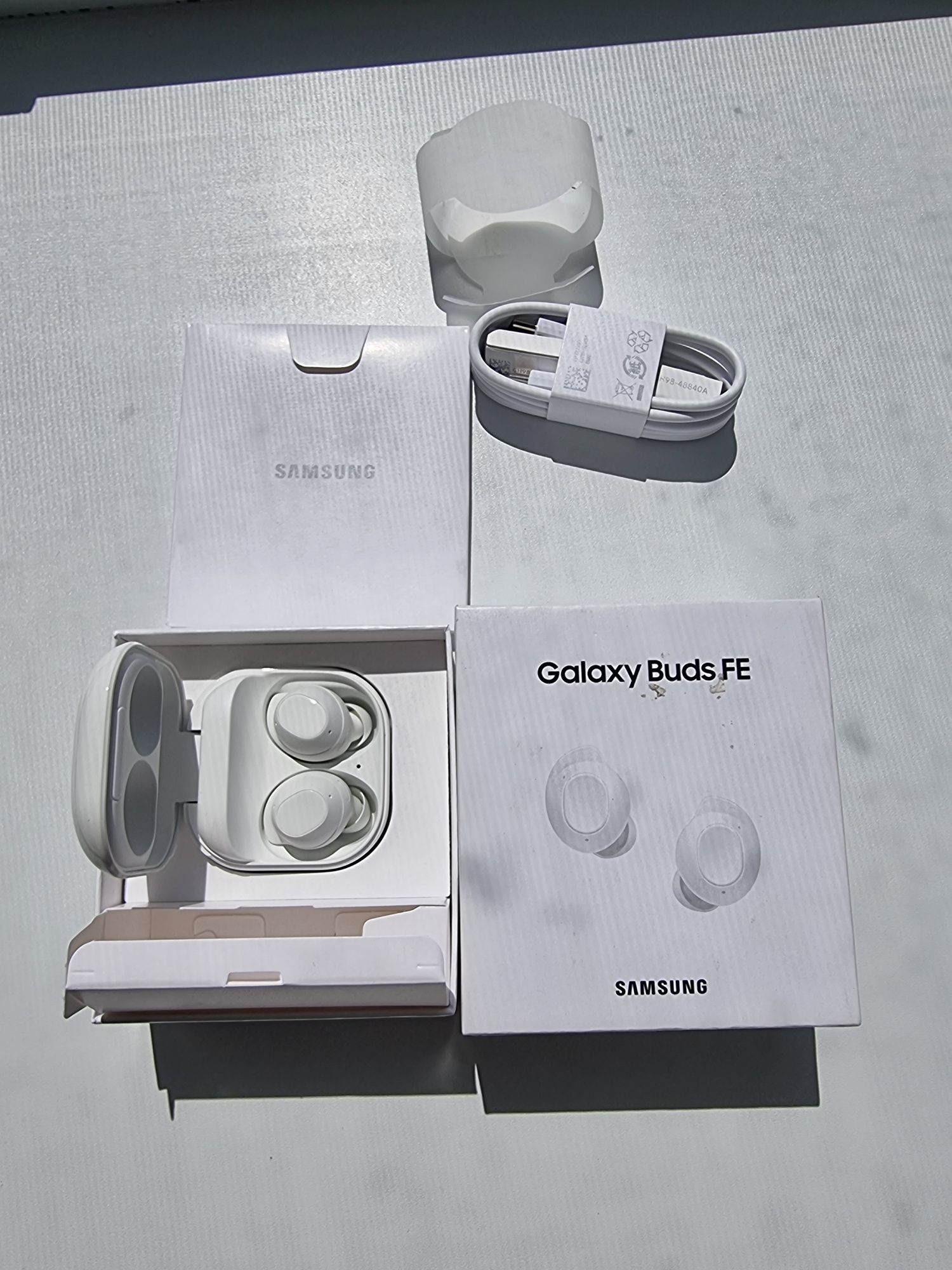 Samsung Galaxy Buds FE (Новый)