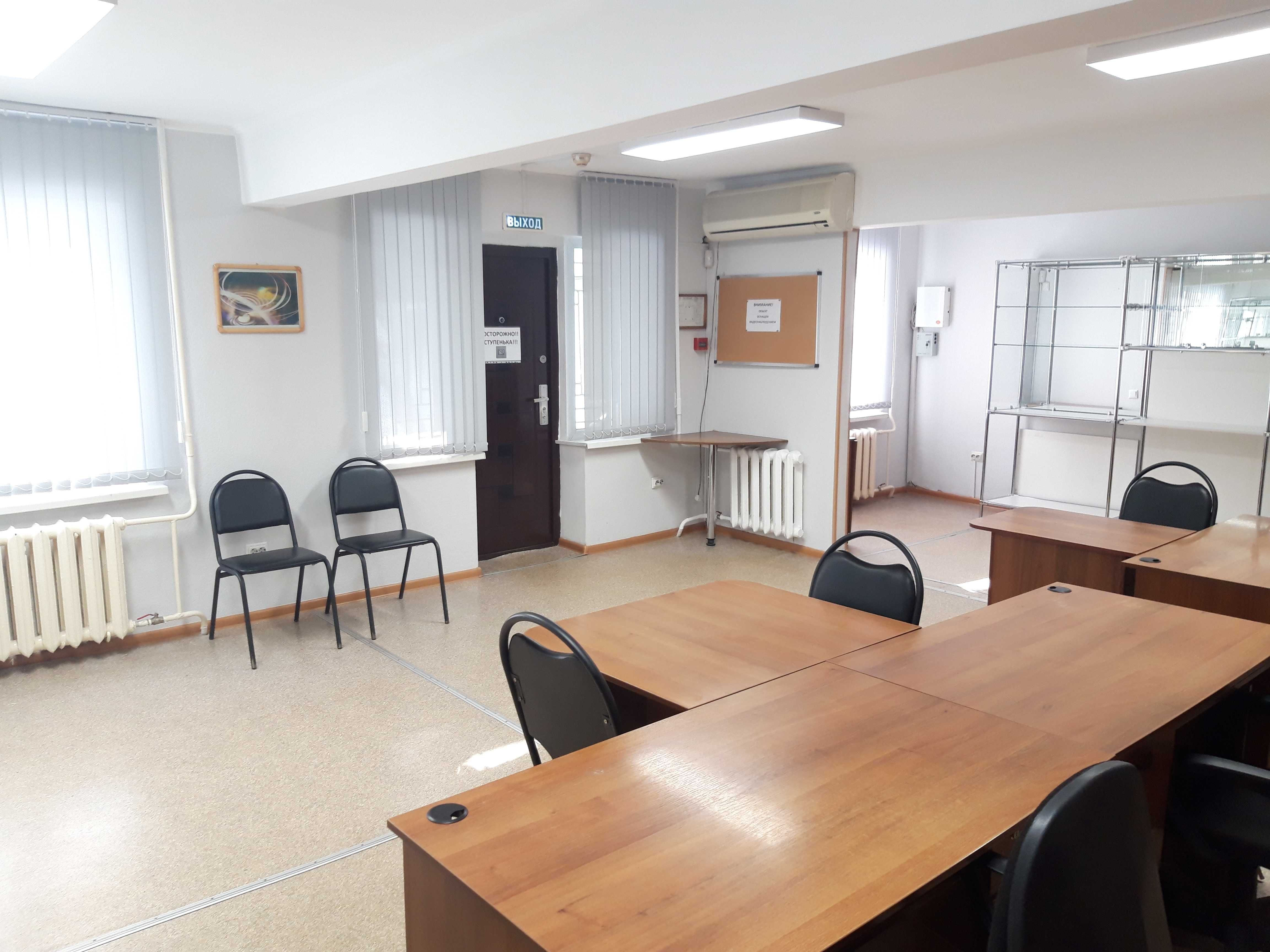 Помещение пр. Женис - ул. Маскеу, 60 кв.м. + 60 кв.м. Продам!