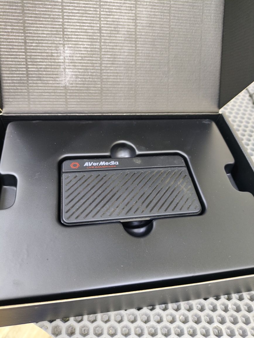 Карта видеозахвата AverMedia Live Gamer MINI