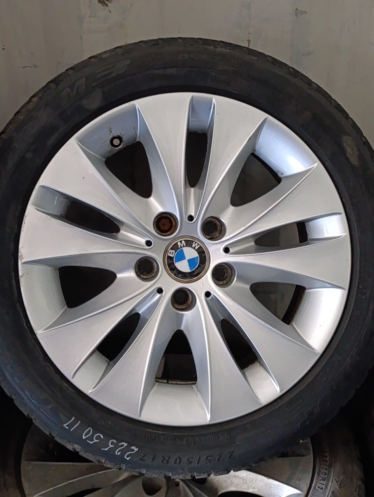 Диски л.п R17 с резиной 5*120 на BMW