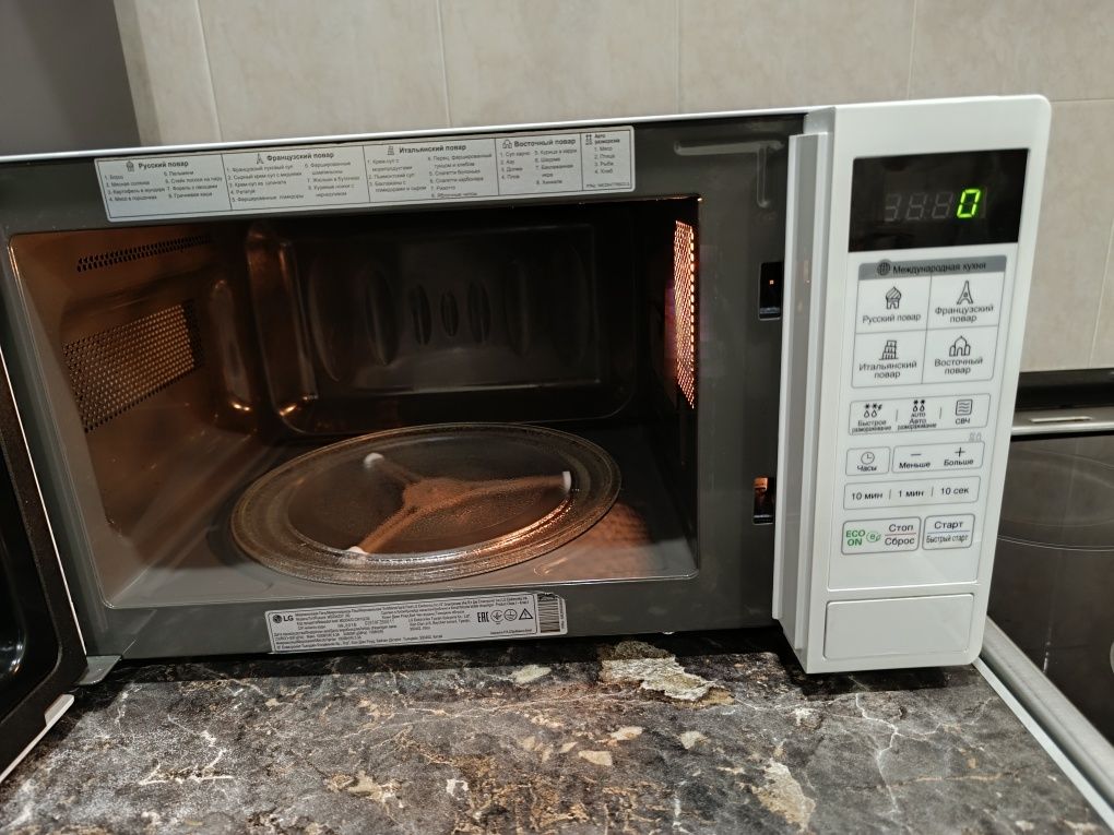 Микроволновая печь