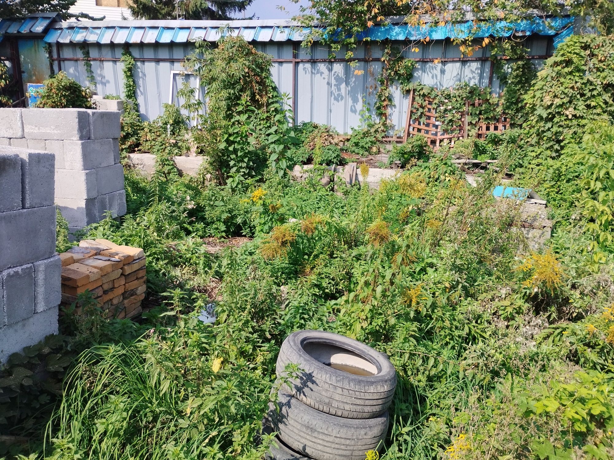 Срочно продам участок  р.Мирный