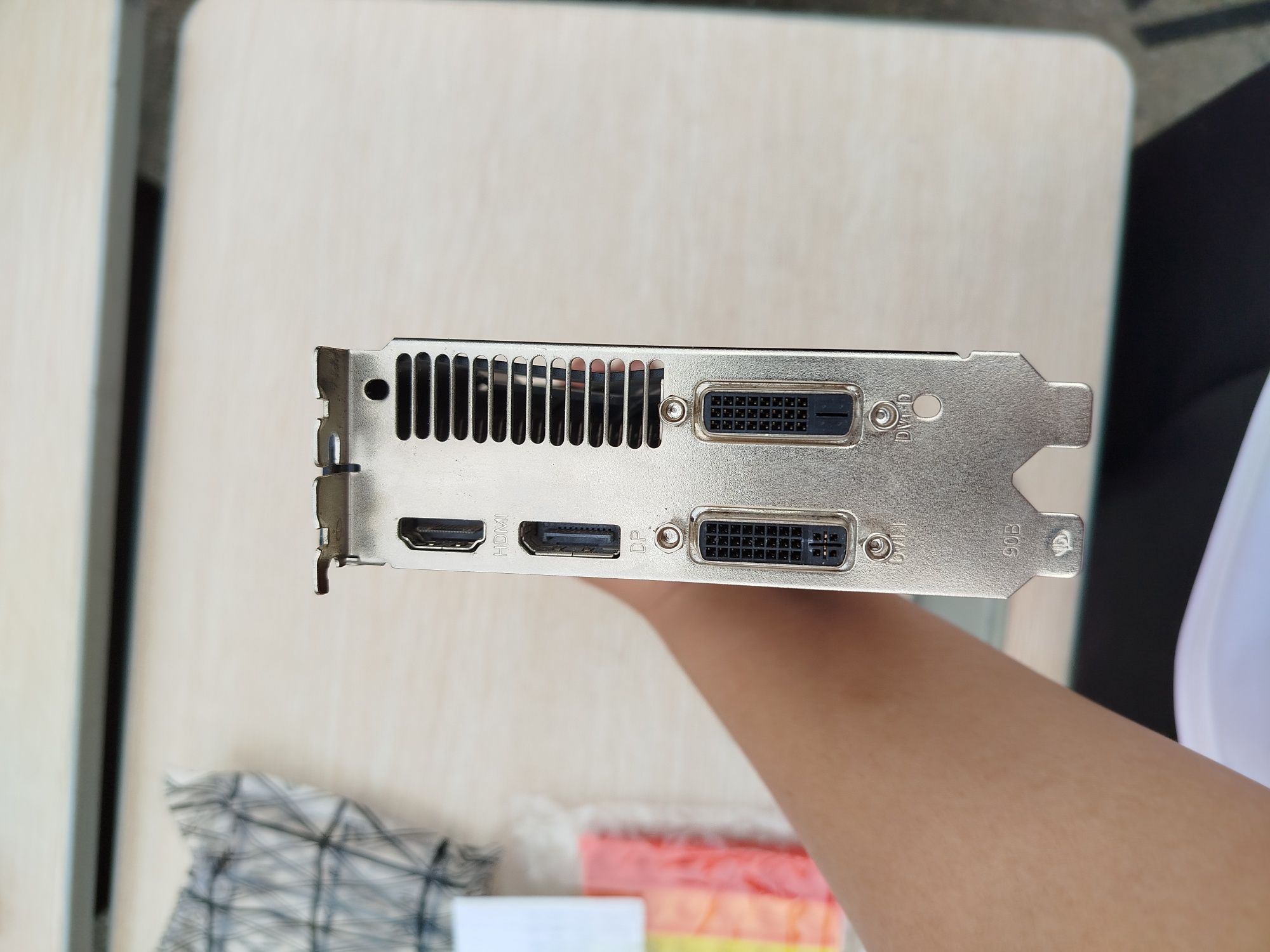 Продам видеокарту GTX 660