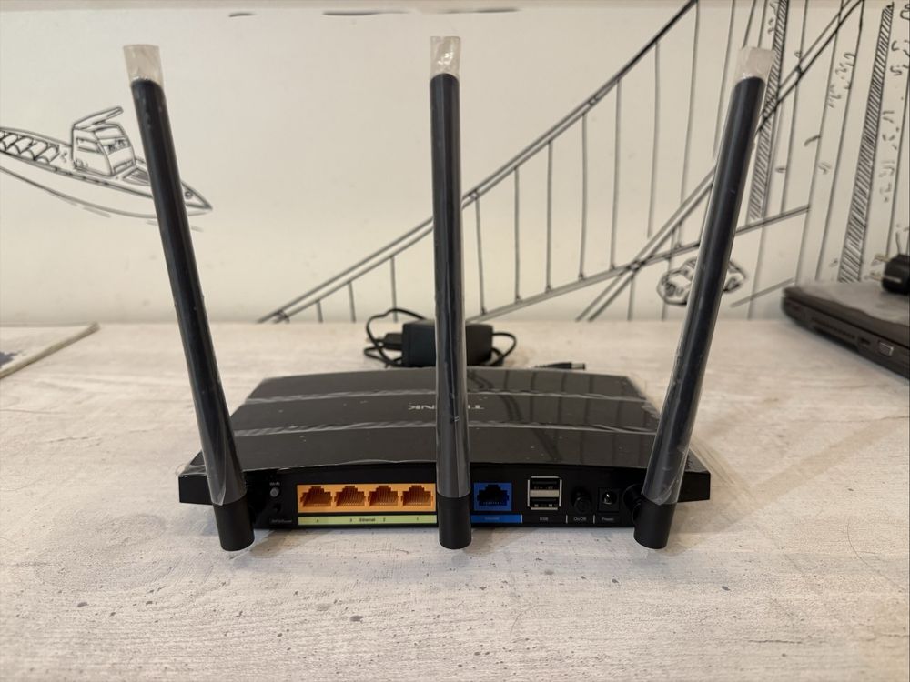 Wi Fi роутер TP-Link TL-WR942N