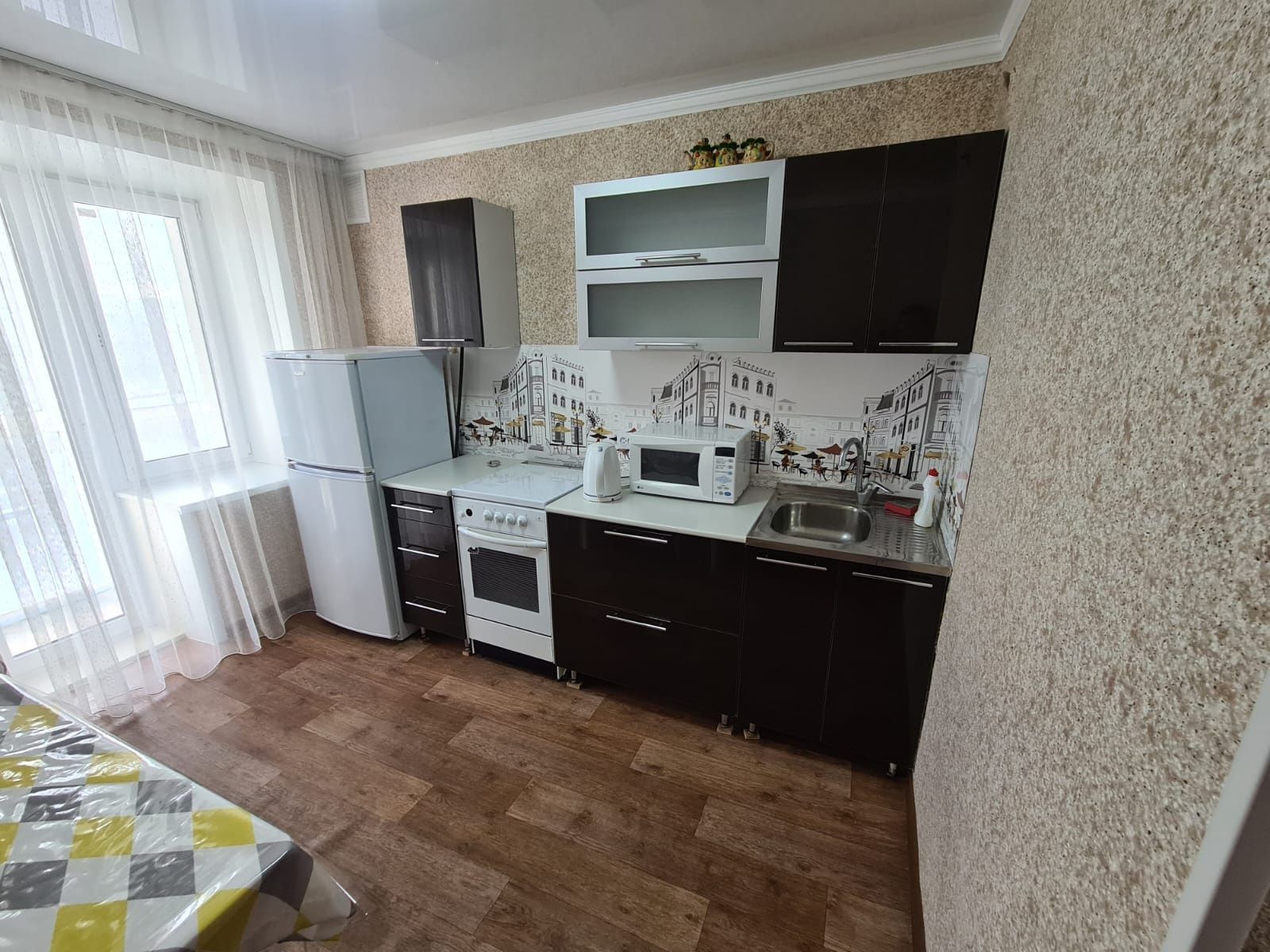 1 ком по часам,посуточно,на ночь