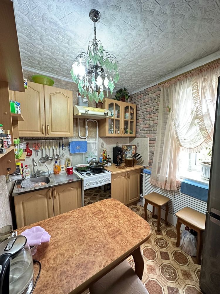 Продам 1 ком Новая 19 мкрн