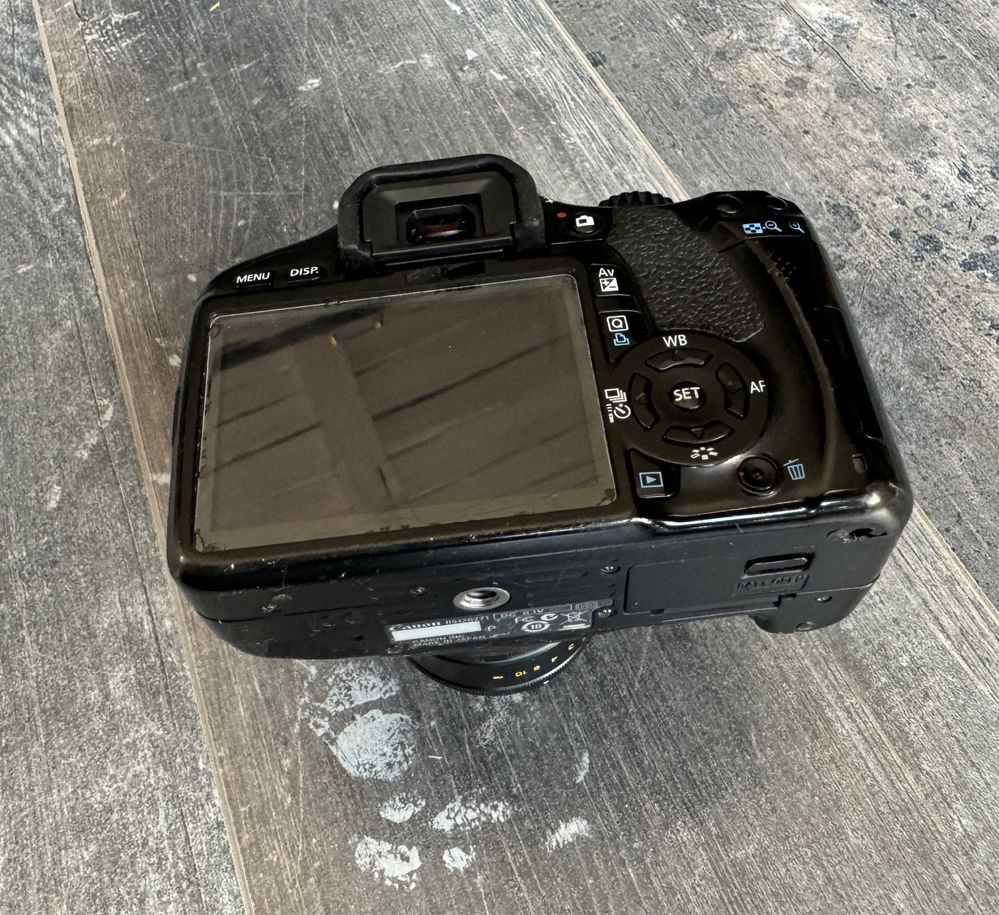 Продам canon 550d с обеьктвом helios 2.0