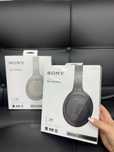 SONY WH-1000XM4 черный, белый