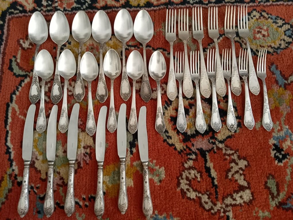 Посуда. Мельхиор. Наборы, ложки, ножи.