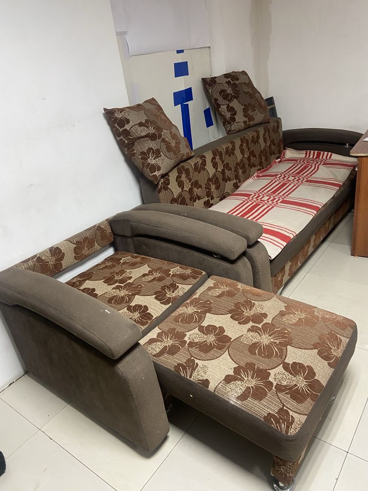 Продается диван + кресло