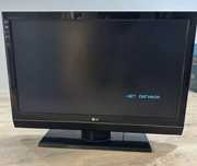 Телевизор LG б/у в отличном состоянии