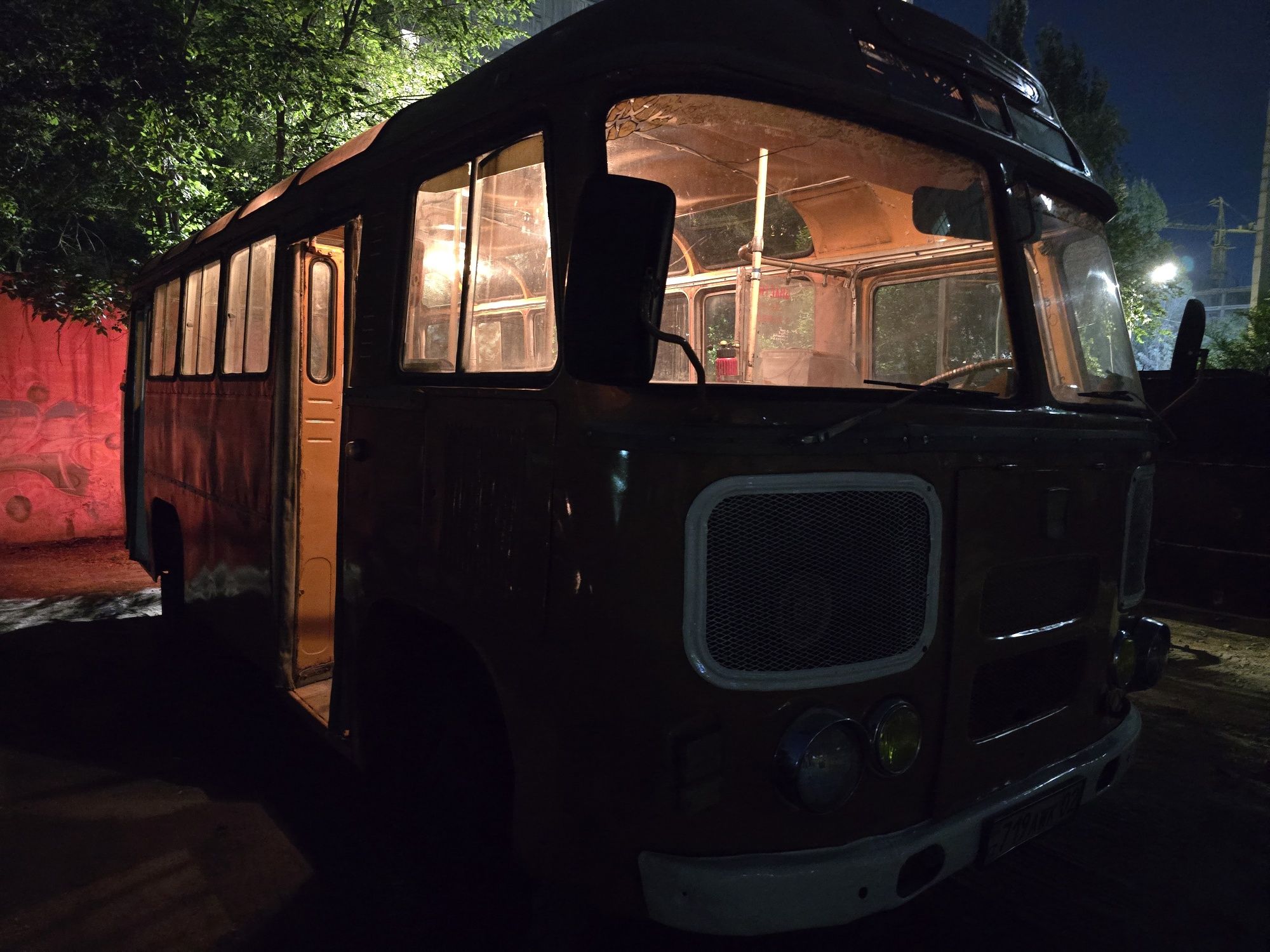 ПАЗ 672м ретро автобус