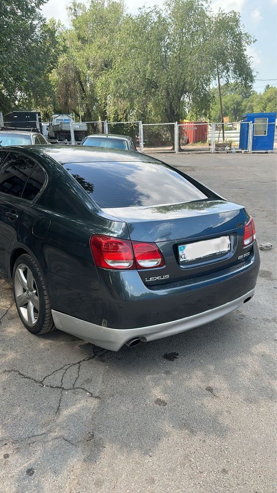 Задняя накладка обвес lexus gs350 gs430 gs190