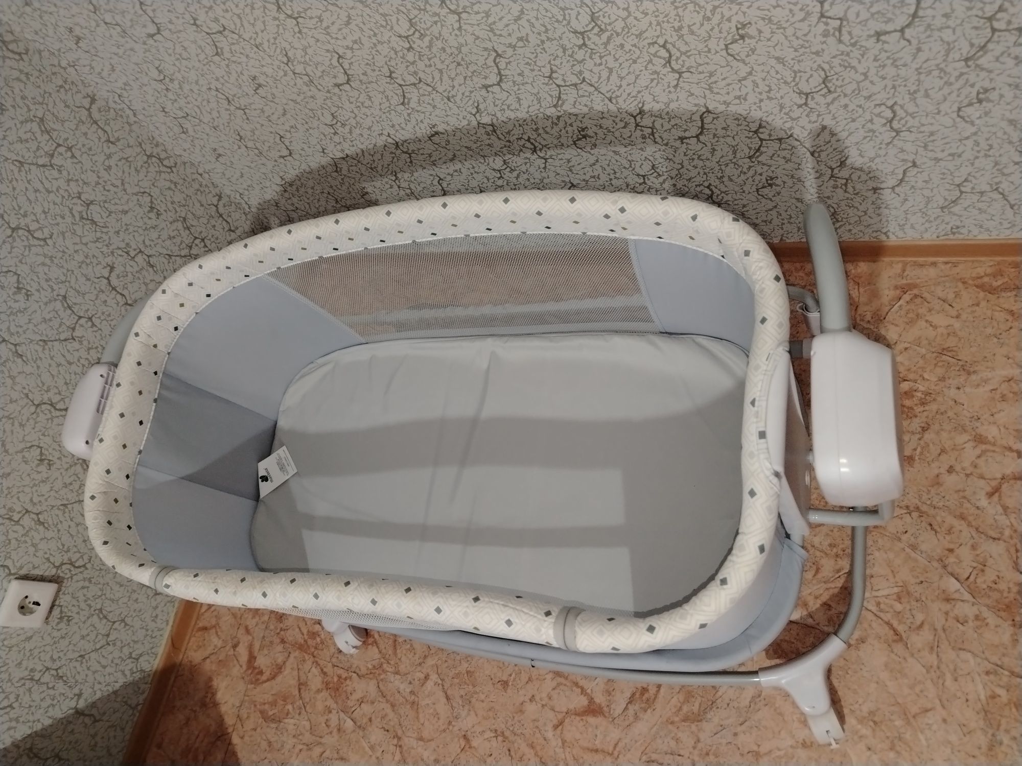 Продам кровать-колыбель Mastela