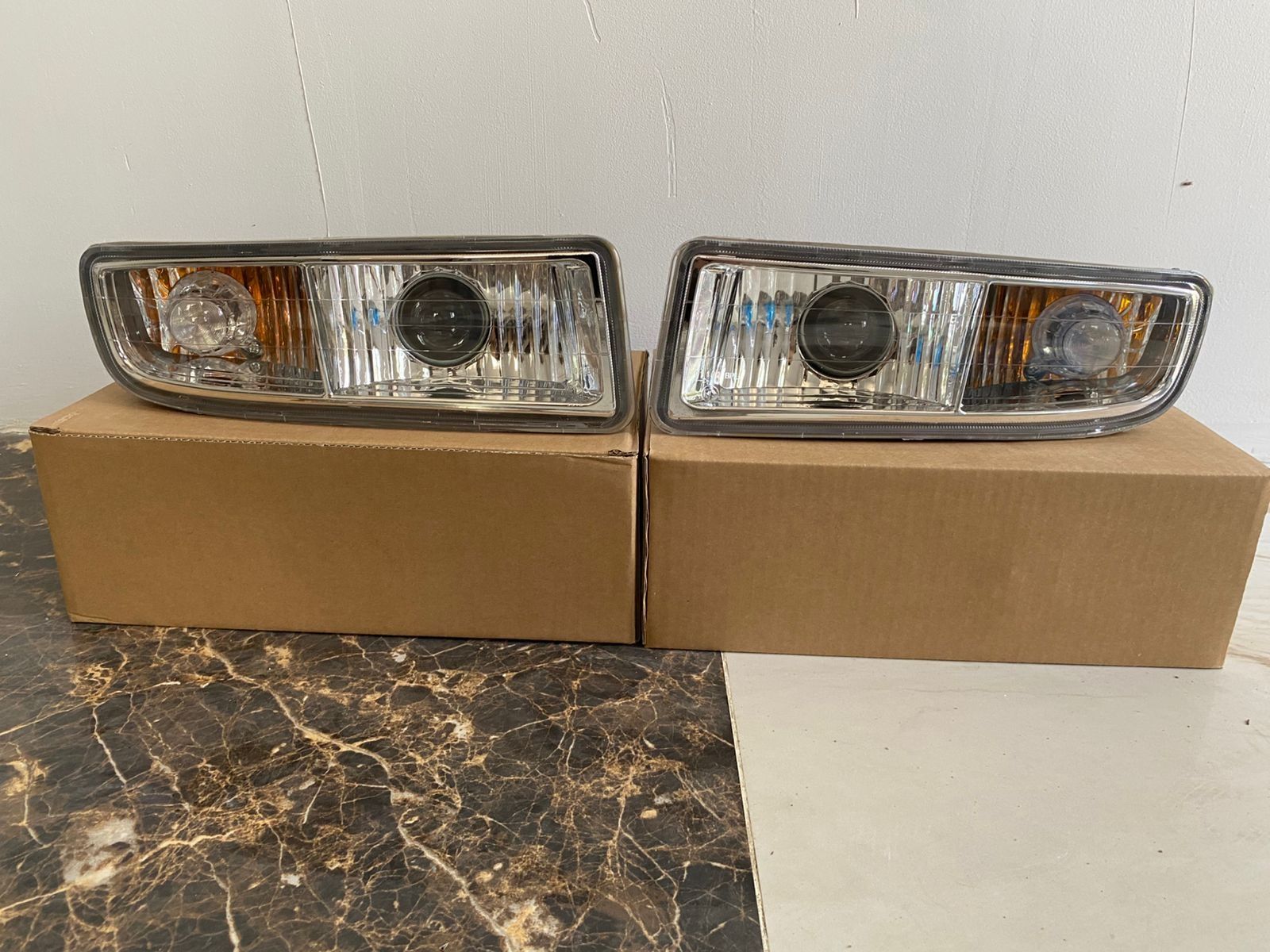 Туманки на на Lexus LX 470