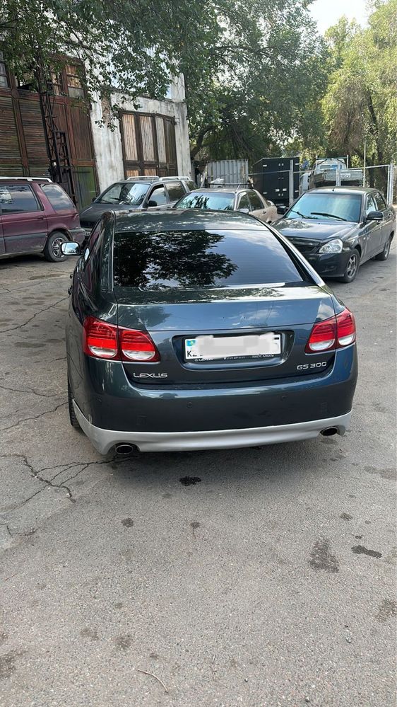 Задняя накладка обвес lexus gs350 gs430 gs190