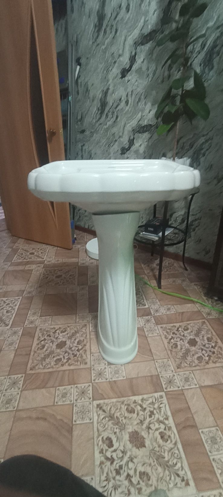 Продам раковину 30000