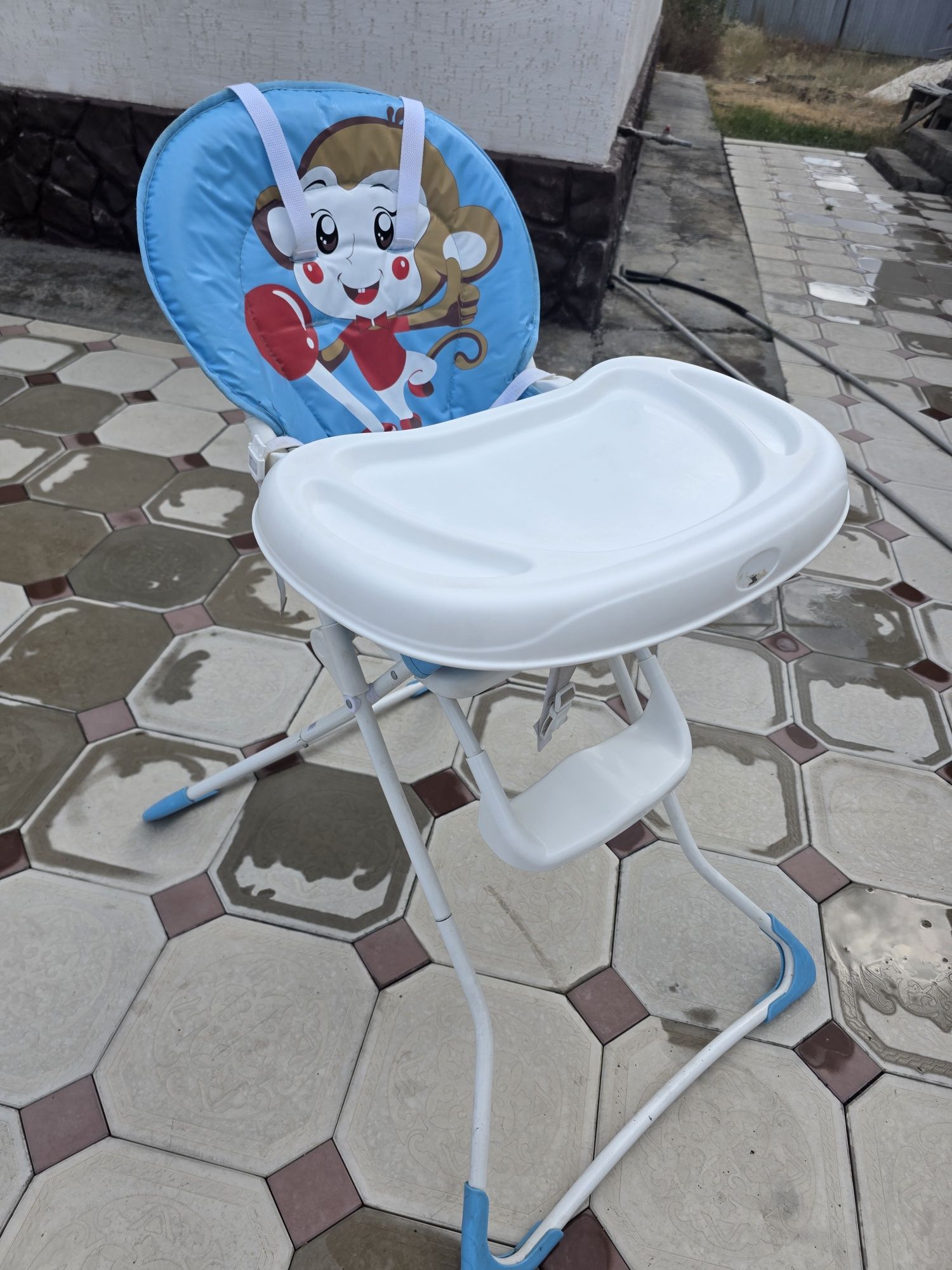Стол для кормления, ходунок