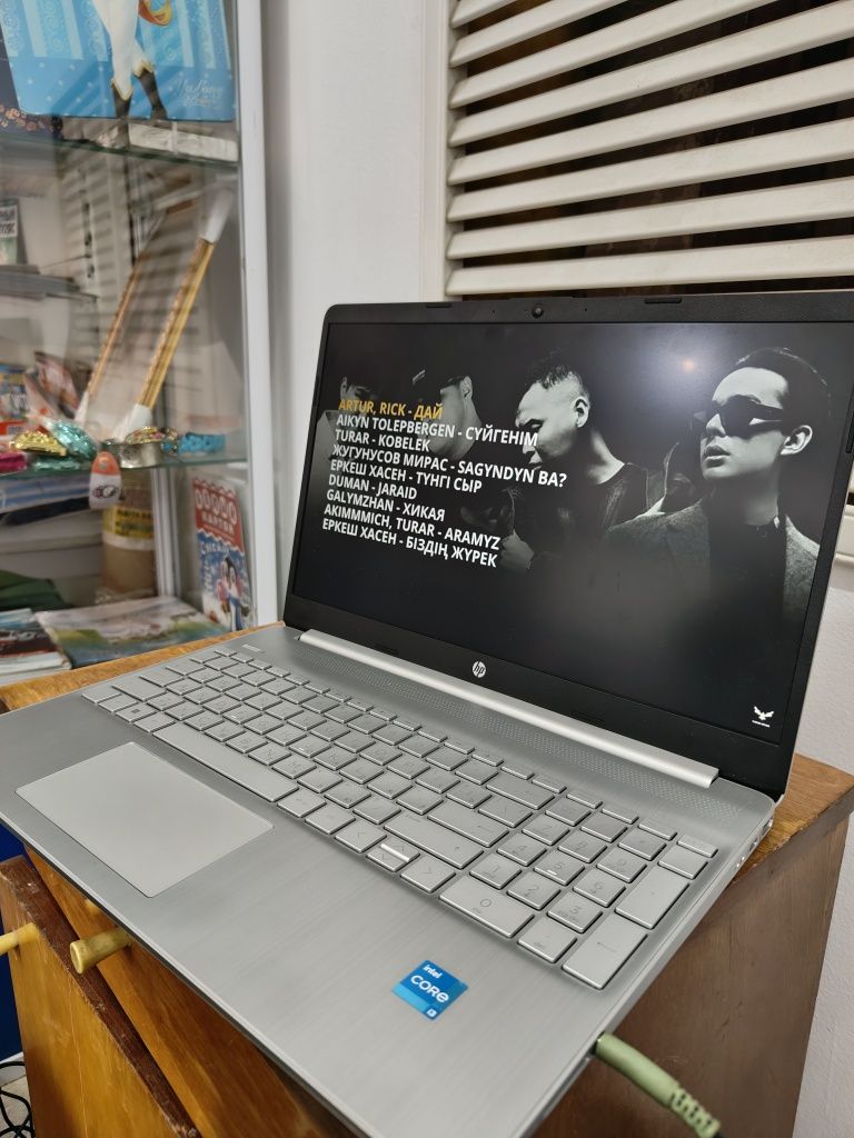 Hp core i3 12поколения ссд 512
