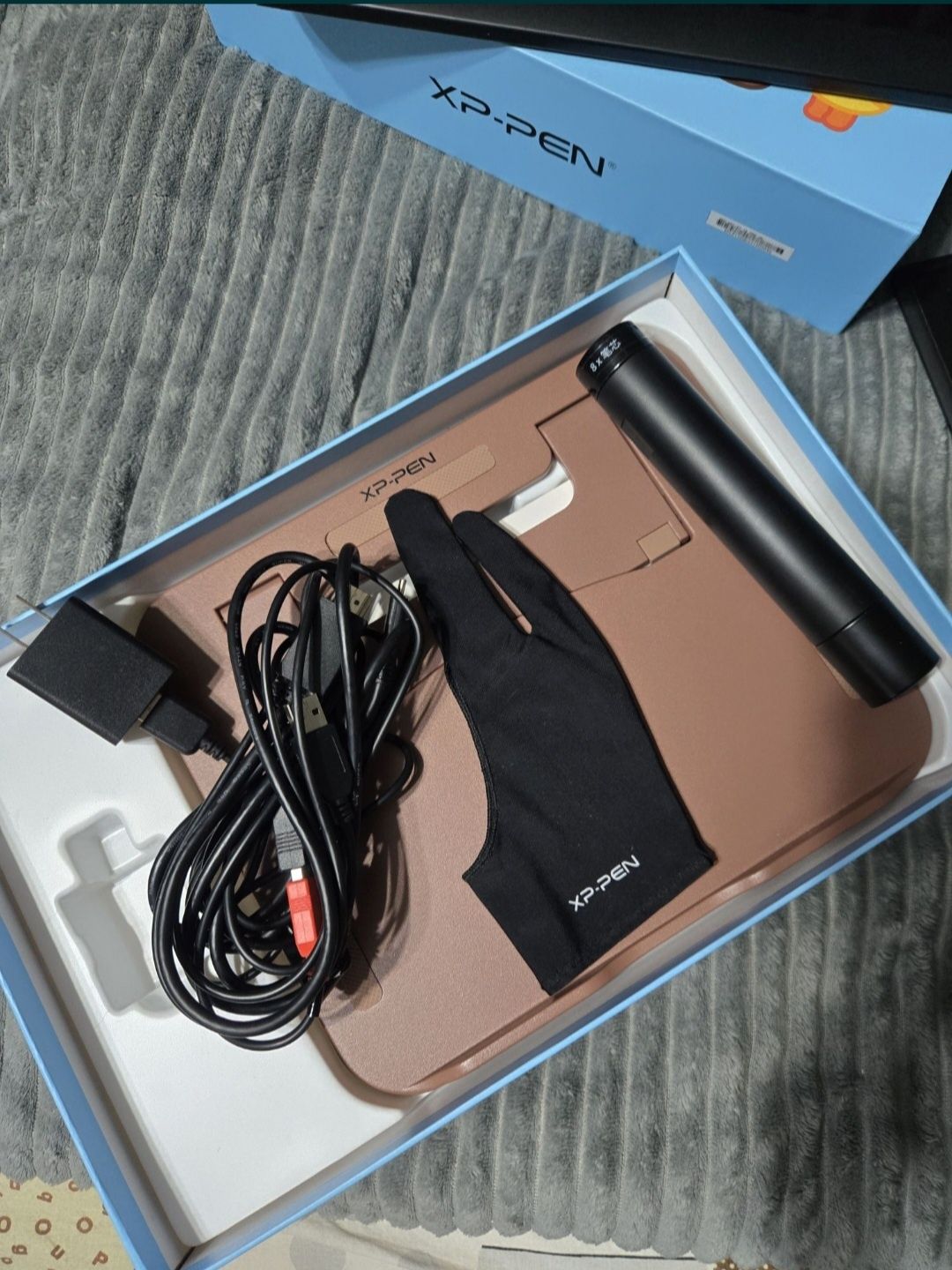 Продам графический планшет Xp-Pen Artist 12 Pro Line Friends