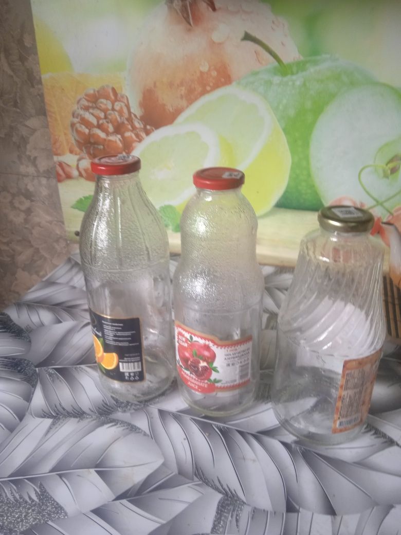Продам стеклянные бутылки
