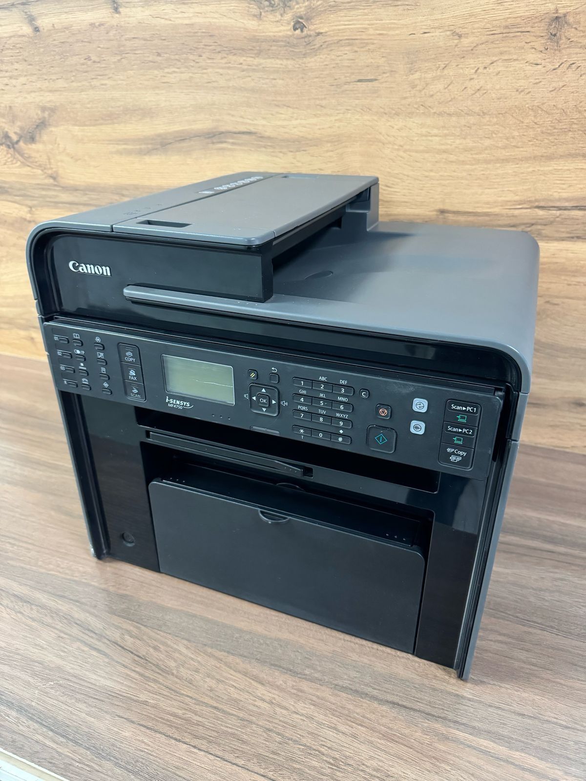 МФУ 3в1 принтер лазерный Canon MF4750 в хорошем состоянии. Гарантия.