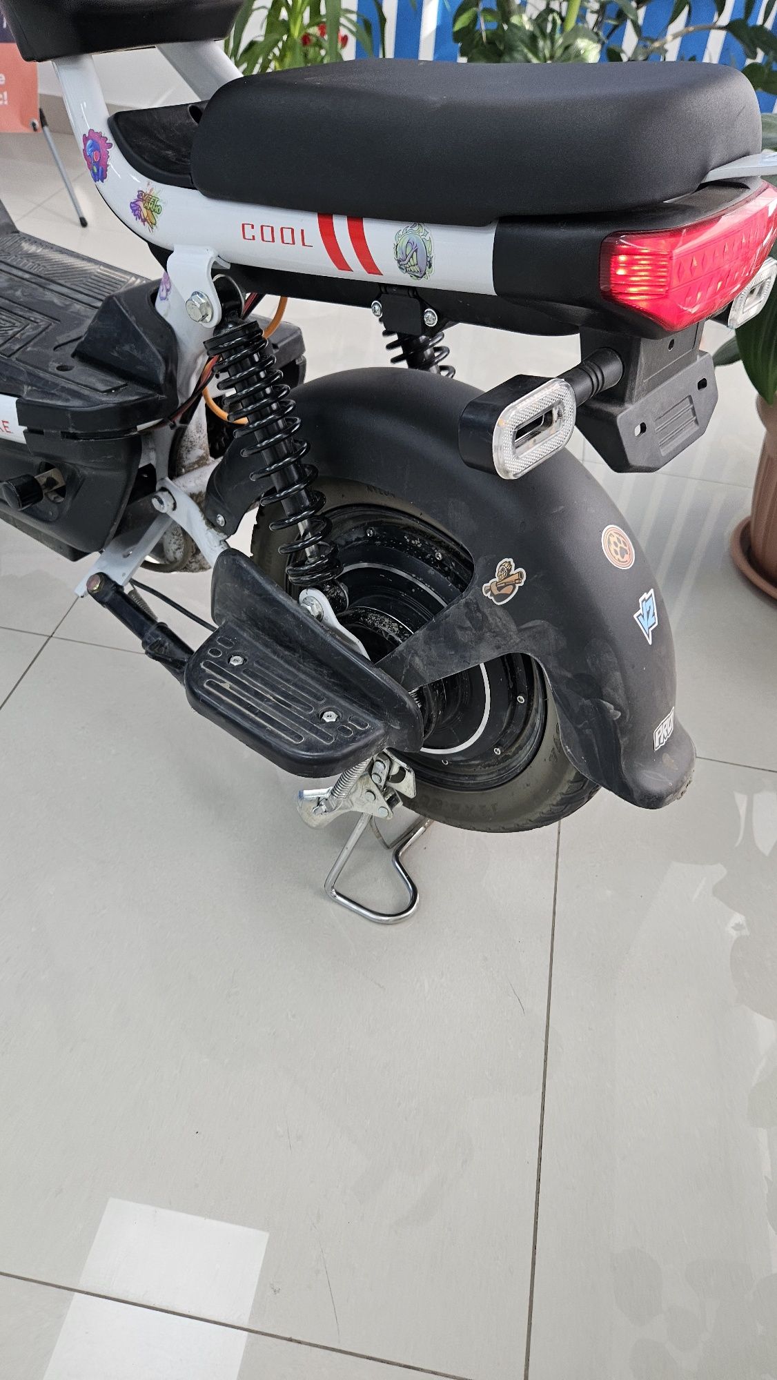 Электроскутер новый super bike. cool