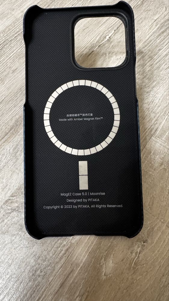 Pitaka 15 Pro Max