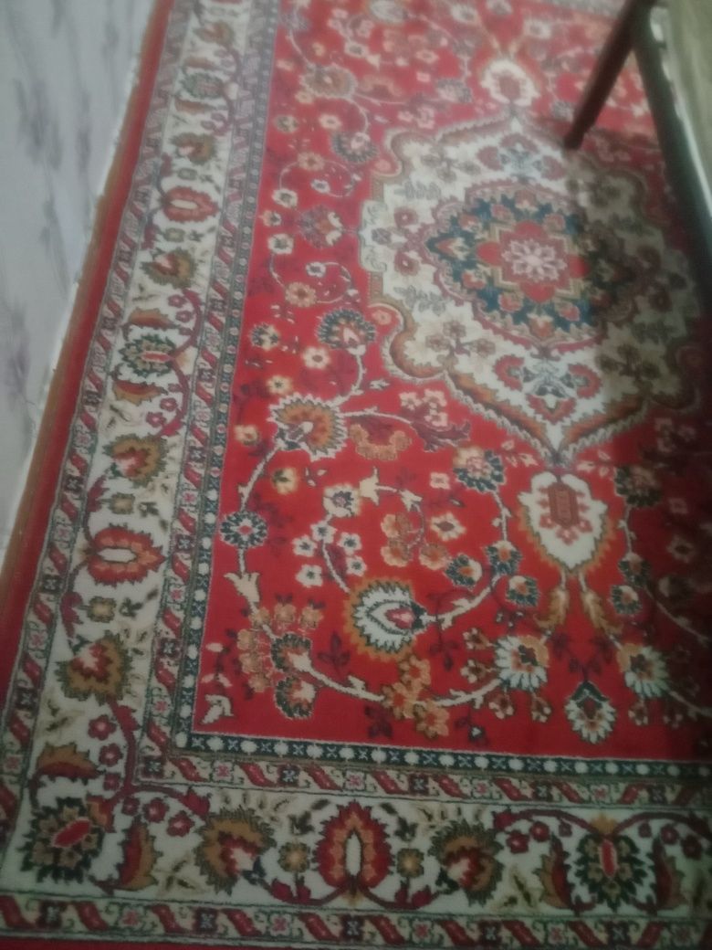 Продам советский шерстяной ковёр