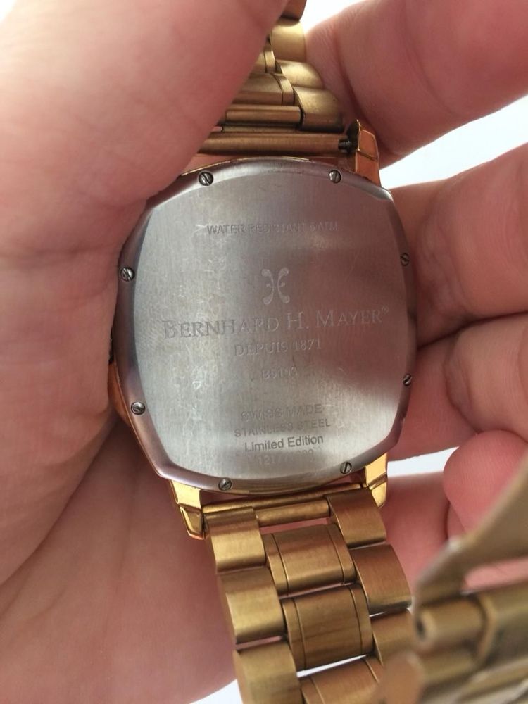 Швейцарские часы Bernhard H.Mayer La Retrograde Gold