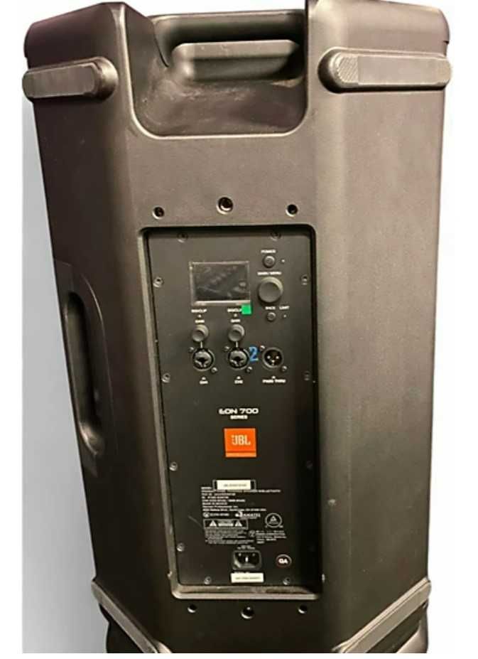 Активная акустическая система JBL EON715