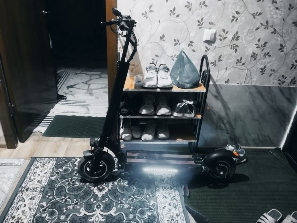Продам электро сомакат