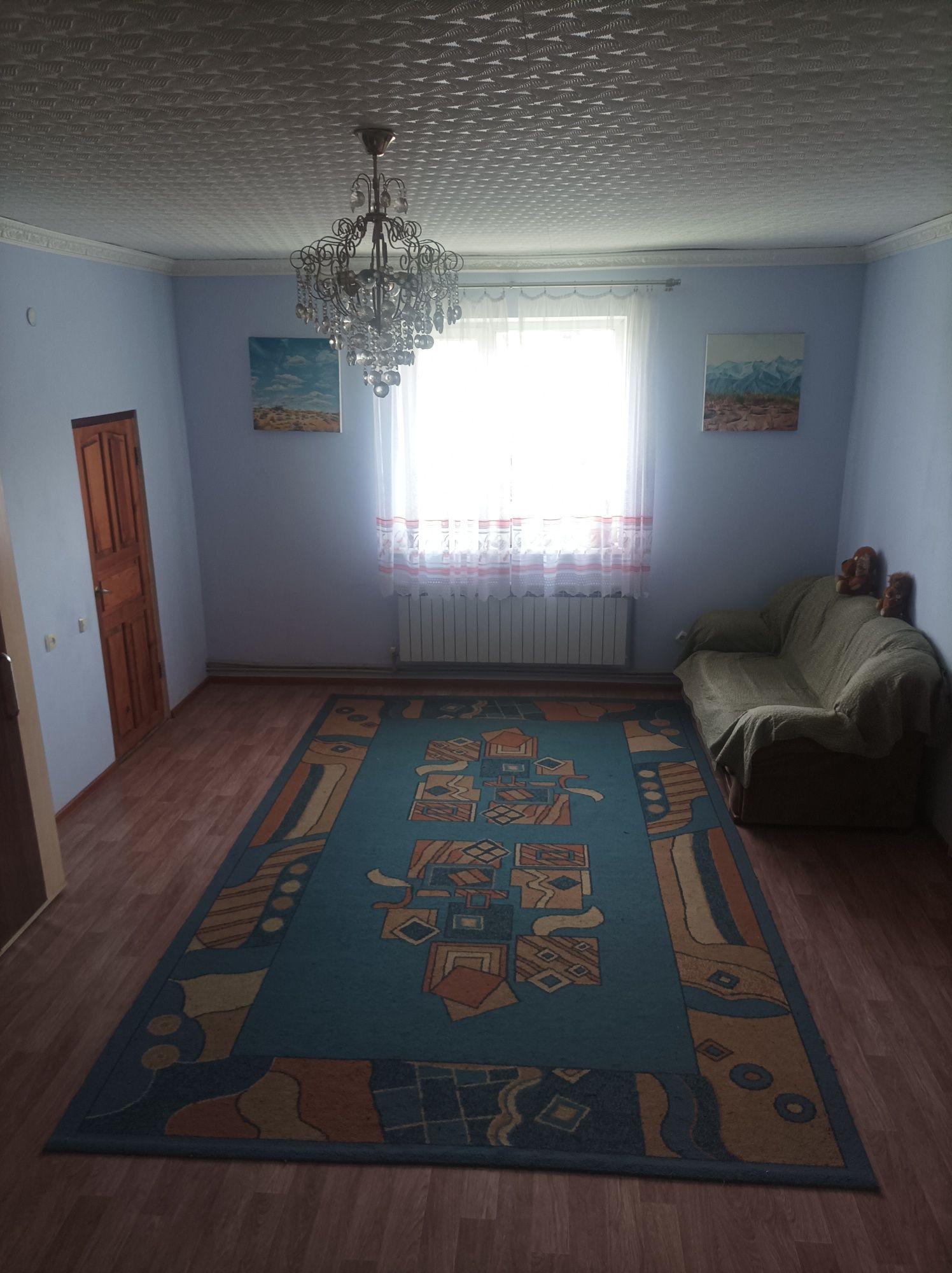 Двух этажный дом в Алматы