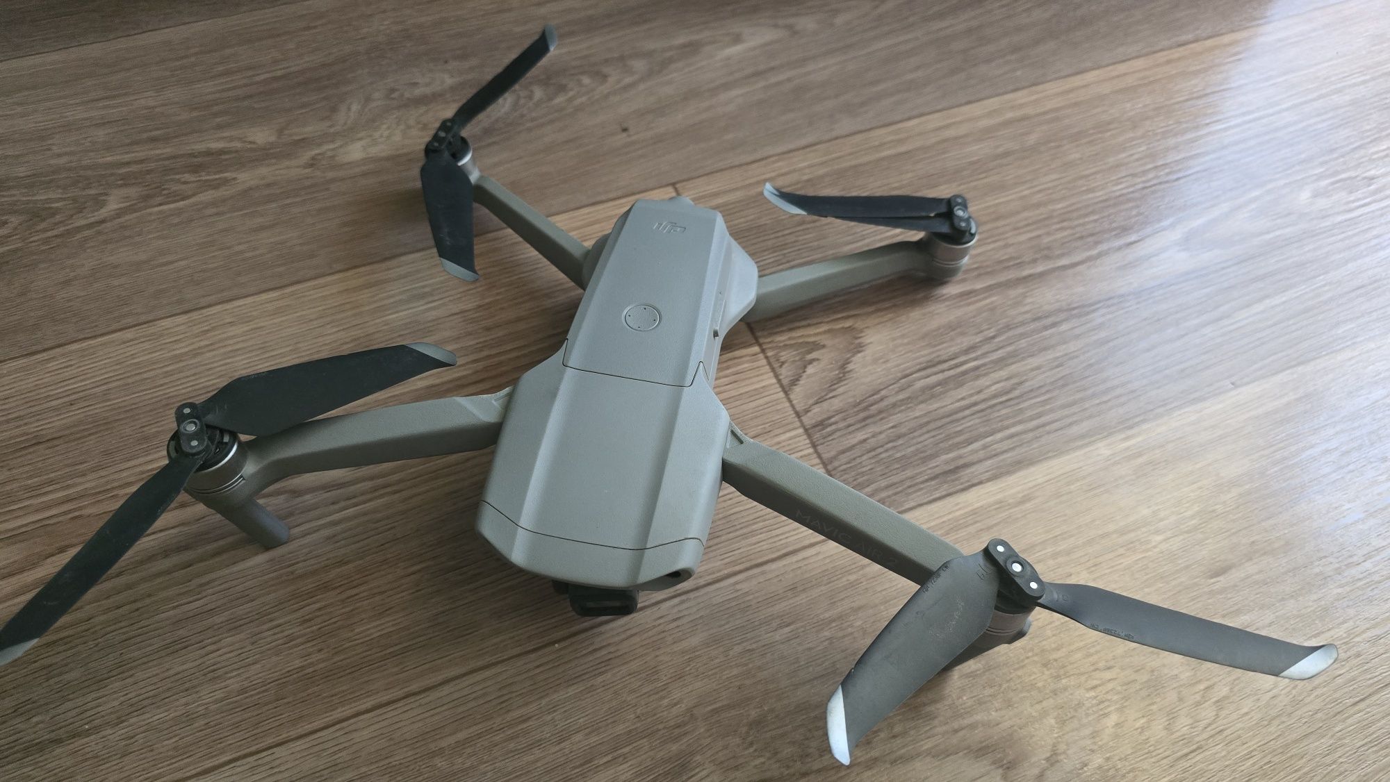 Dji mavic air 2 дрон.