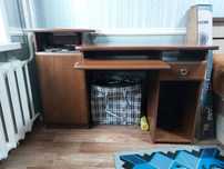 Стол письменный/компьютерный