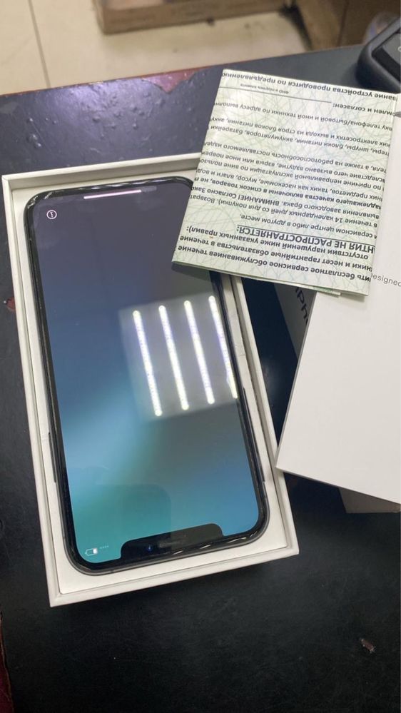 Продам айфон xs 10