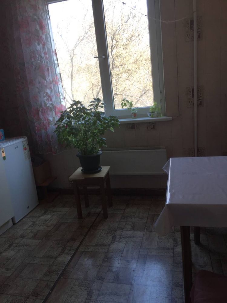 Женщина на подселение