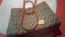 Продам сумку бренд  FENDI