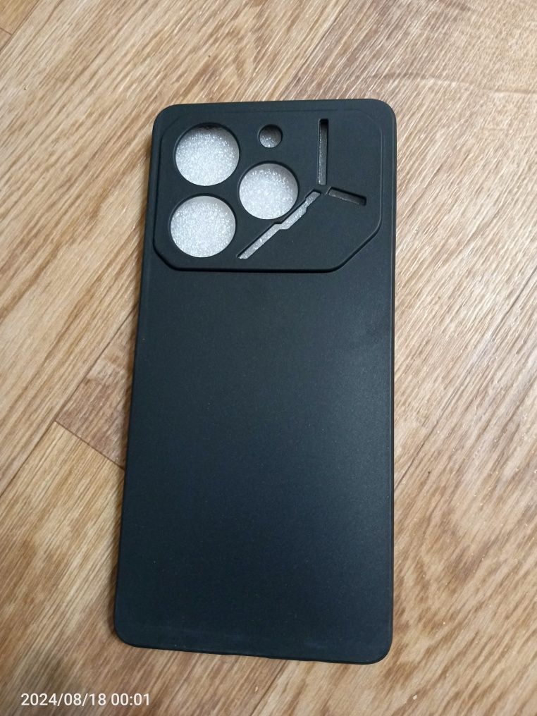 Чехлы Tecno pova 6 PRO. Стекла защитные.