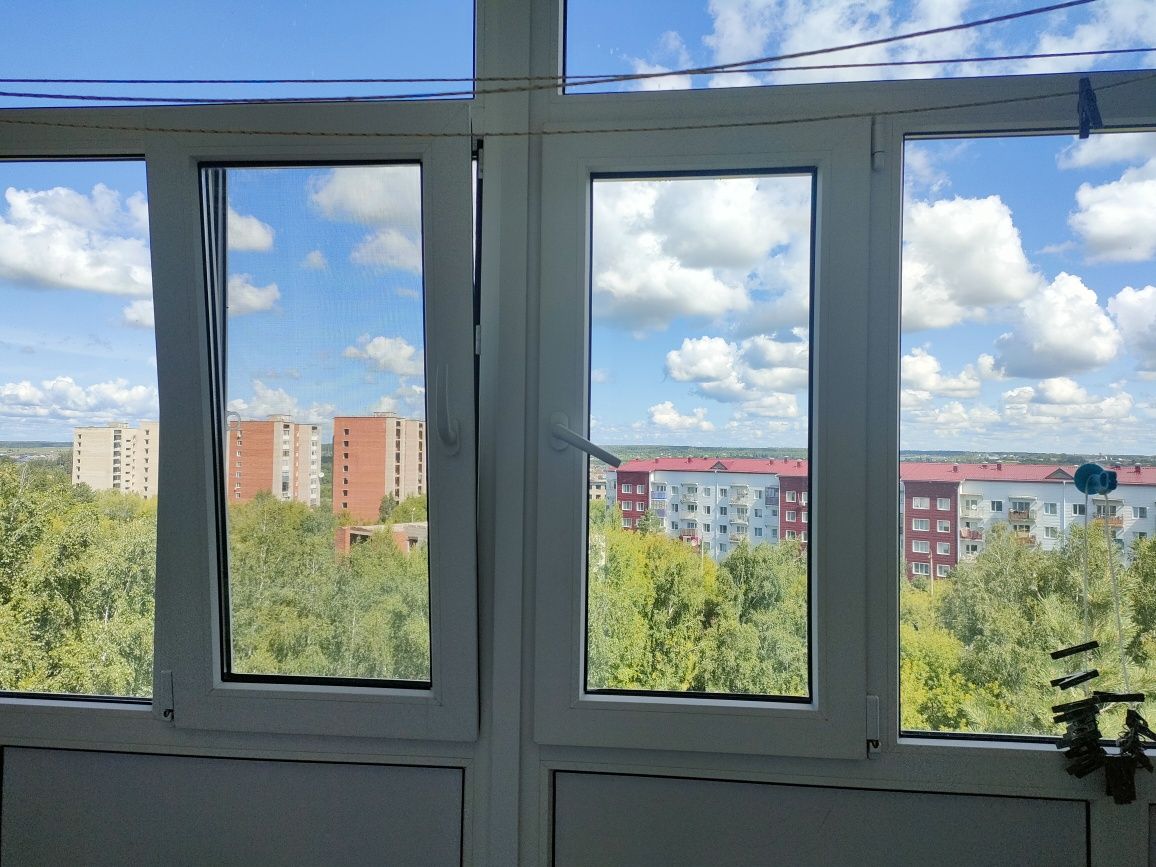Продам 2-х комнатную квартиру в МКР, дом 9.